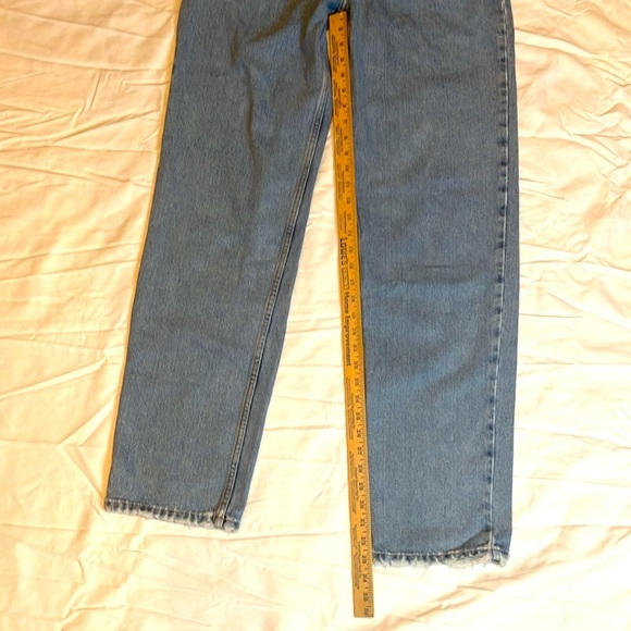 Calvin Klein Stone Washed Jeans 33 x 34 Pre-owned Condition - Picture 11 of 12